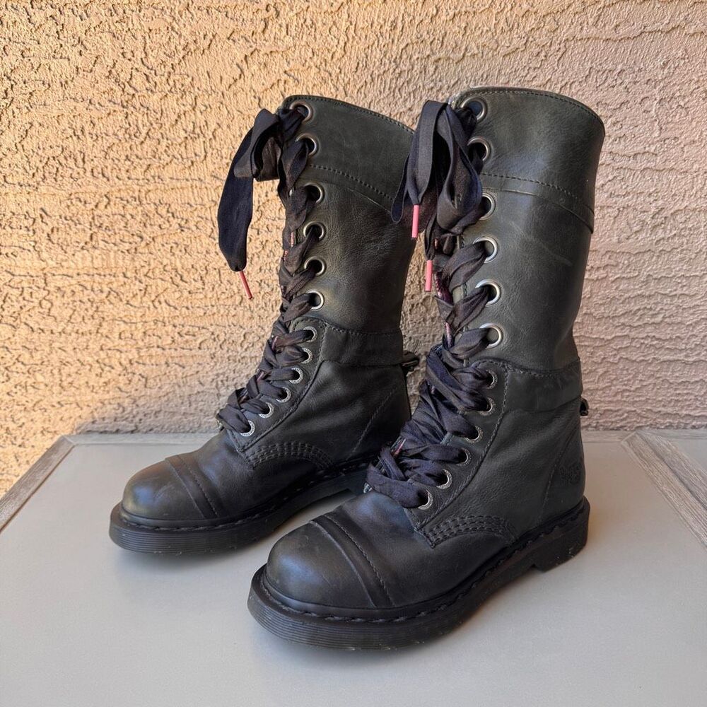 Dr. Martens Triumph Boots Women 6US Gray Leather Pink Plaid Foldover Tall Combat